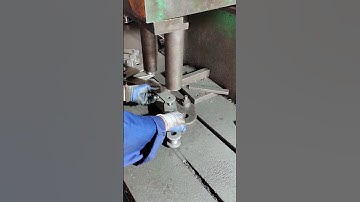 Chain assembly process- Good tools and machinery make work easy#shorts #viral