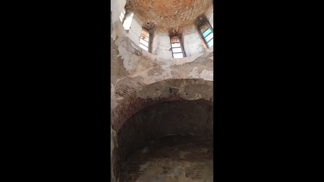 Qax rayonu, Kürmük məbədi