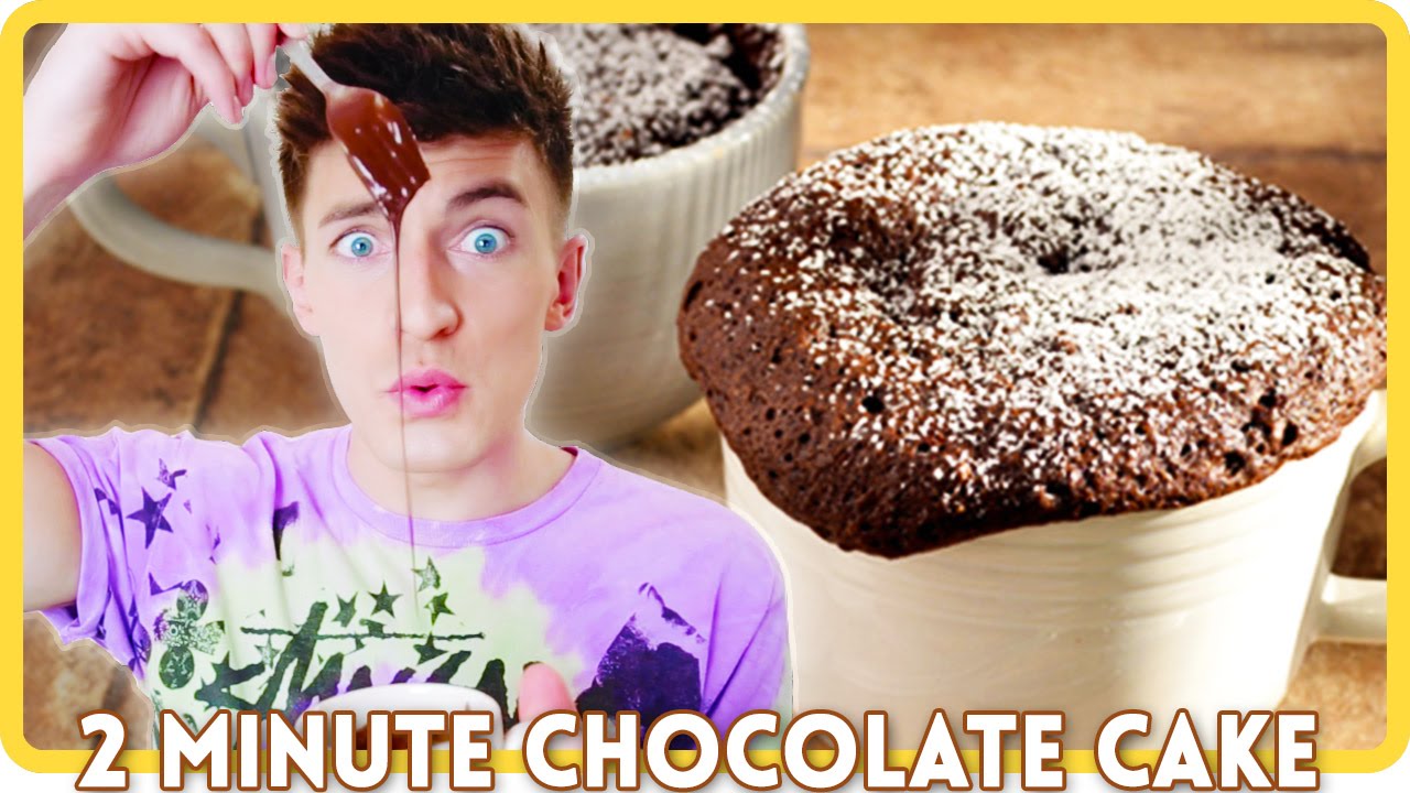 2 MINUTE CHOCOLATE MUG CAKE!