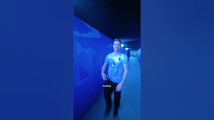 Our 2025/26 Away Kit Shoot Through The Eyes Of Josh Zirkzee 👀🤳