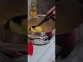 ..  а папа готовит ужин..
