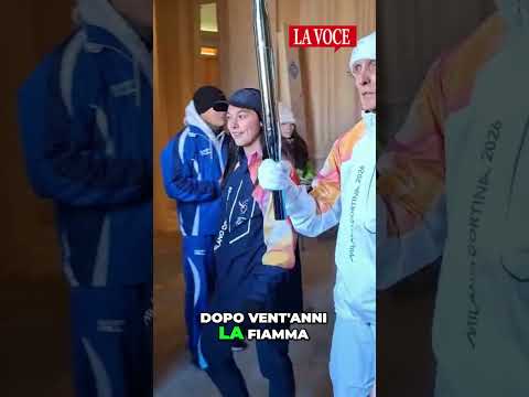 Video ? Fiamma a Venaria: la torcia olimpica attraversa la Reggia tra festa e sport #shorts