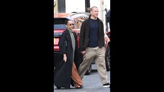 Zoë Kravitz & Channing Tatum Spotted Hand-in-Hand During London Outing - E! Online