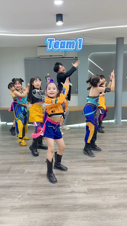 Team 1 or Team 2? | Follow Me | Tiktok Dance Trend 2025 MENTE MÁ TOMA TOMA #trending #fyp #huntrix