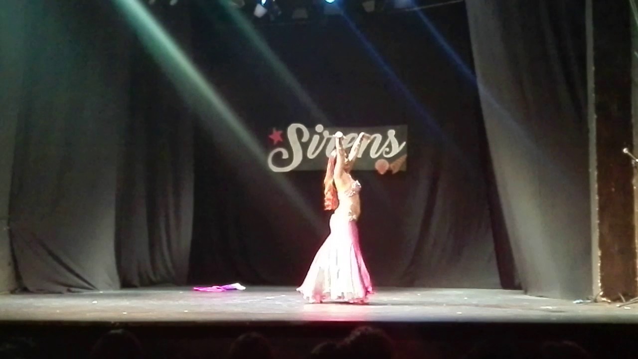 Javiera Yamila en gala Sirens