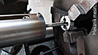 อย่าดูวิดีโอนี้ถ้าคุณมีเวลาน้อย | วิธีทำตัวจับตาย tailstock & ตัวยึด tap