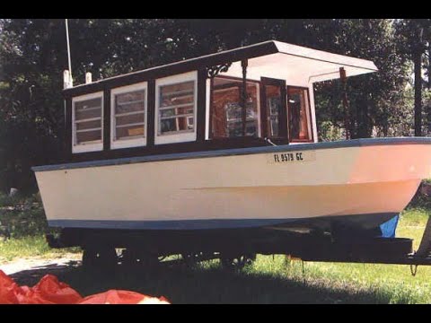 Glen-L Gypsy 20ft houseboat – The Fair Havens - YouTube