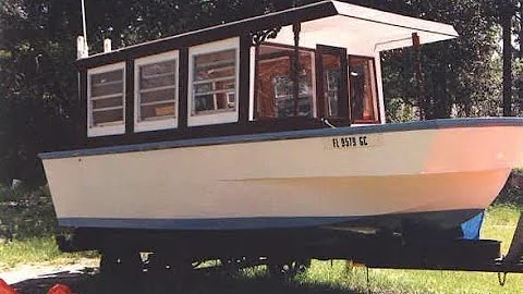 Glen-L Gypsy 20ft houseboat  The Fair Havens