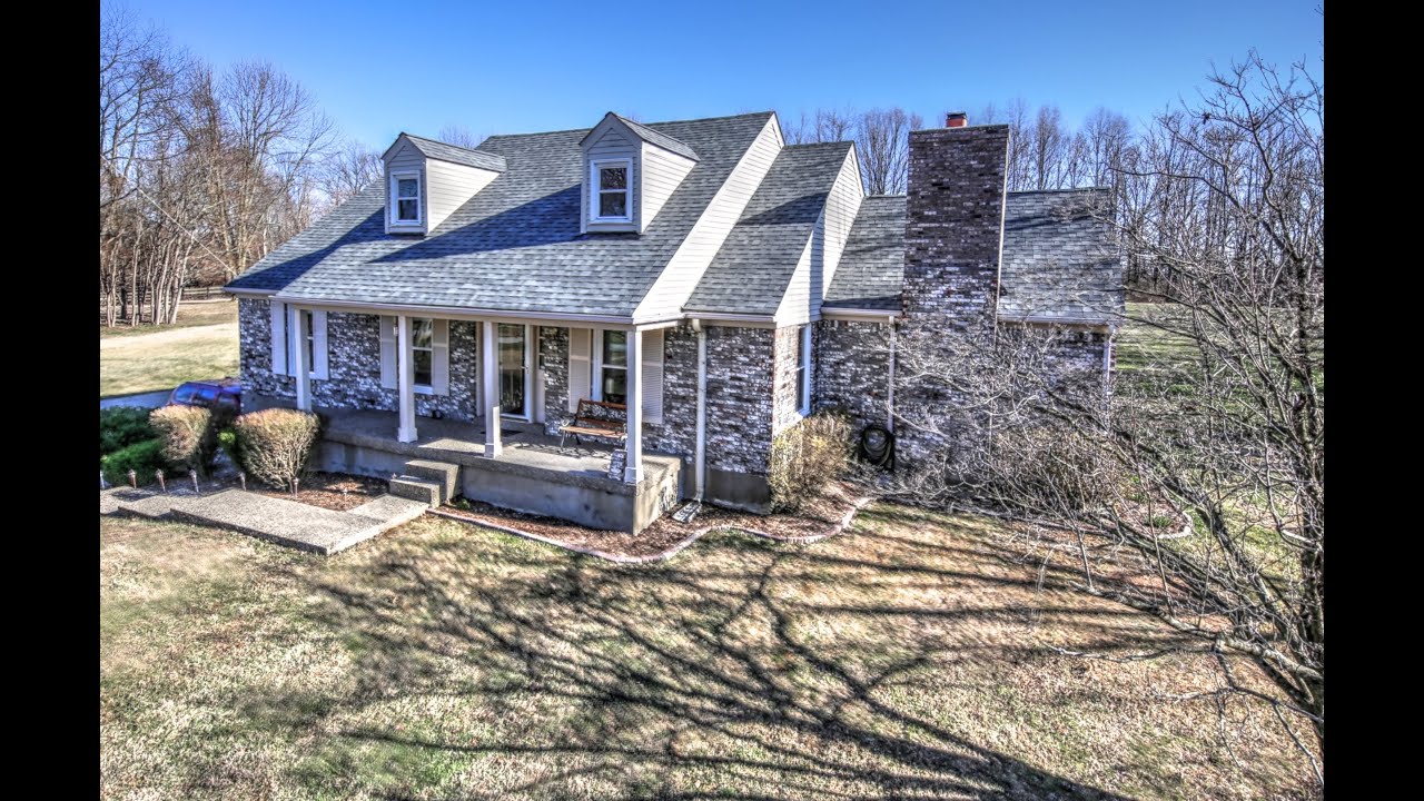 Louisville Area Home For Sale 4628 Echo Valley Dr Crestwood, KY 40014