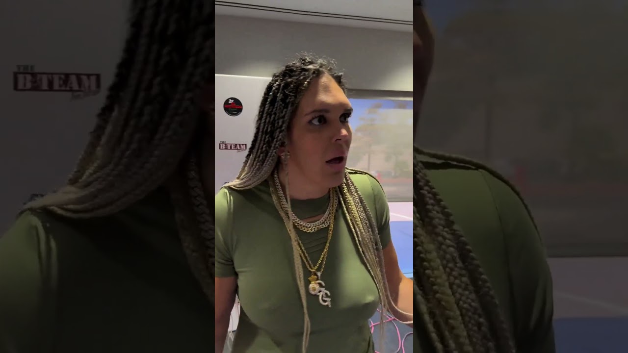 Craig Jones Kissed Gabi Garcia During Face Off! 