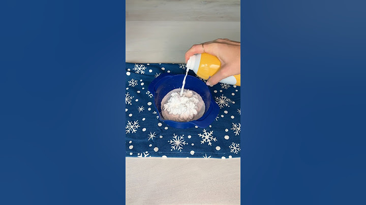 How to make fake snow!! Making the ultimate snow station! Easy DIY!