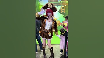 Taipei Game Show Girl