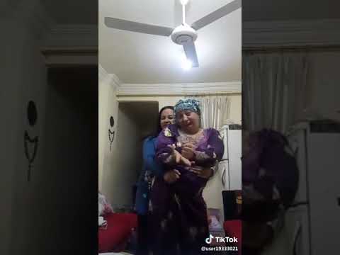 حالة الأم وهيه متعصبة