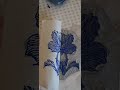 Révélation d'une petite #fleur en #linogravure. #art #engraving #grabado #estampe