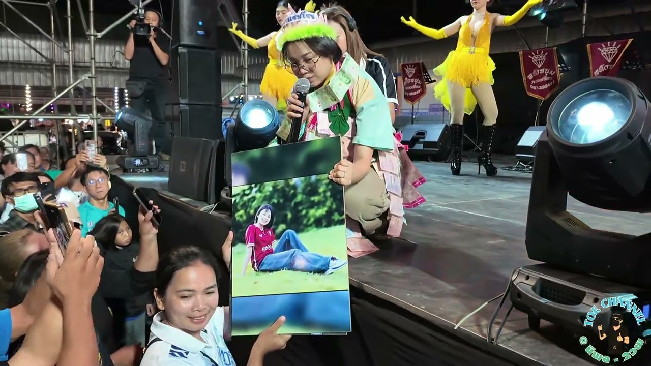 น้องต้นข้าวร้องเพลงดาวเรืองดาวโรย@งานประจำปีวัดบางปรง ต บางพระ อ เมือง จ ฉะเชิงเทรา 6 มี ค 69