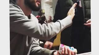 Azərbaycanli Gəncdən İnsanliq Dərsi̇