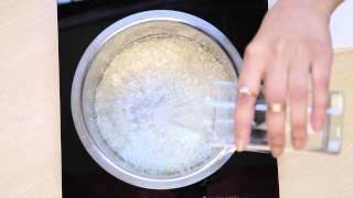 How To Starch Clothes Using Rice Water