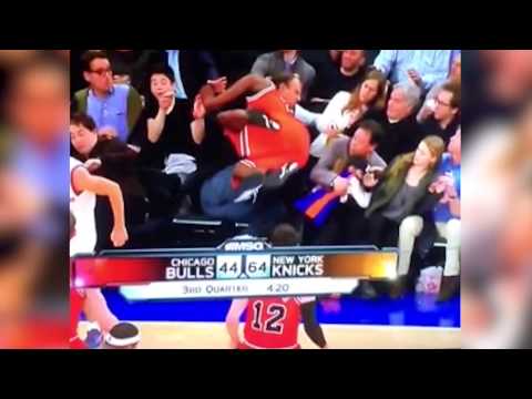 Dad SAVES daughter at Knicks - Bulls game! (12/11/13)