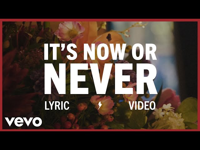 Elvis Presley - It'S Now Or Never (Official Lyric Video)