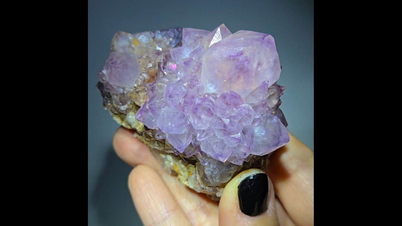 Spirit cactus quartz with rainbows - SPQ12