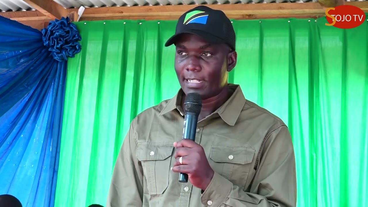  MLIMBA YATENGENEZA MADAWATI 1,818 YENYE THAMANI YA SHILINGI MILLION 100 KWA SHULE ZA SEKONDARY.