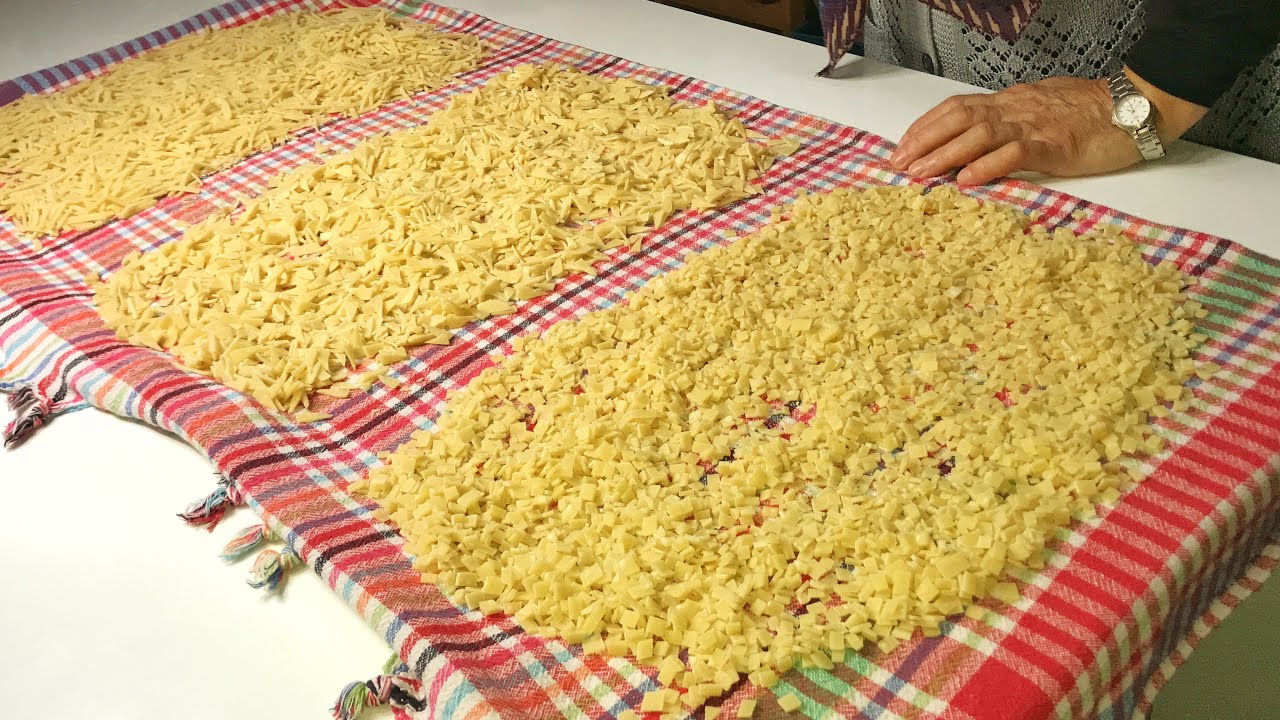 ŞEMS Ablamın Ellerinden TAM ÖLÇÜLÜ EV ERİŞTESİ | ERİŞTE HAMURU NASIL YOĞRULUR | PRATİK ERİŞTE KESİMİ