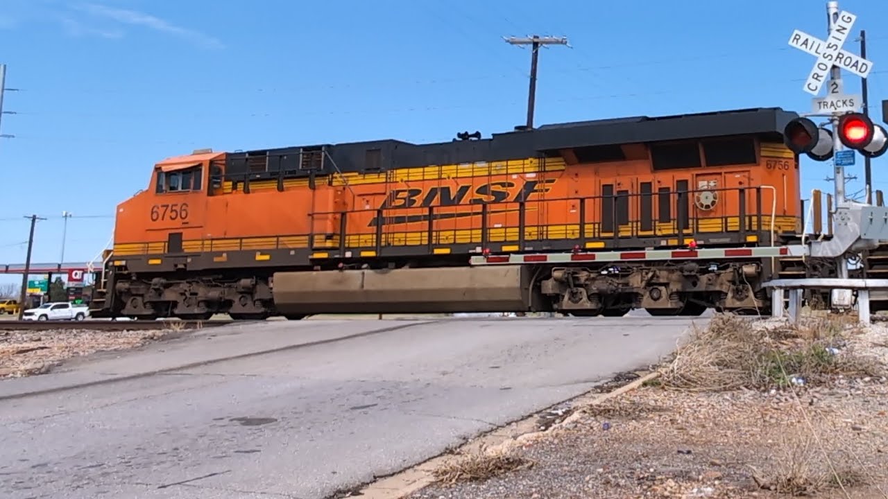 Railfan Capture #103: BNSF 6756