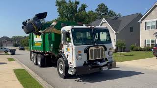 Lid Flipping Waste Management Side Loader