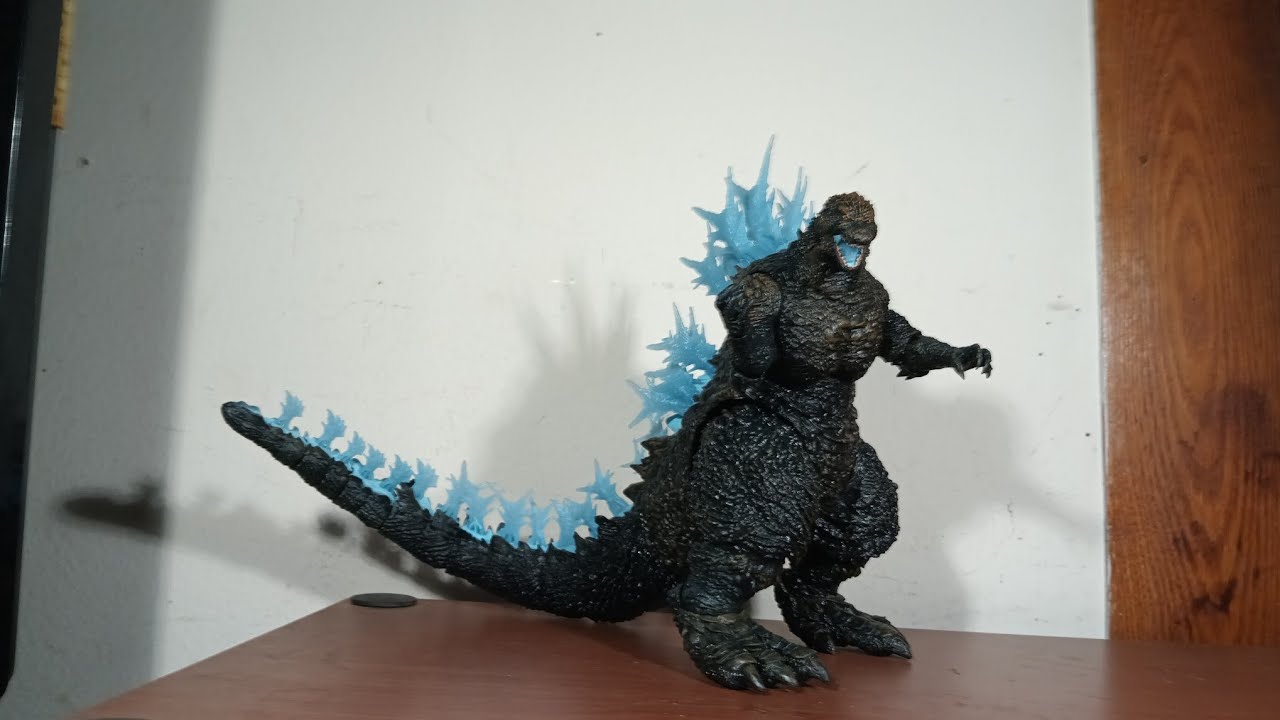 Super7 Ultimates! Godzilla Minus One CHARGING Figure - YouTube