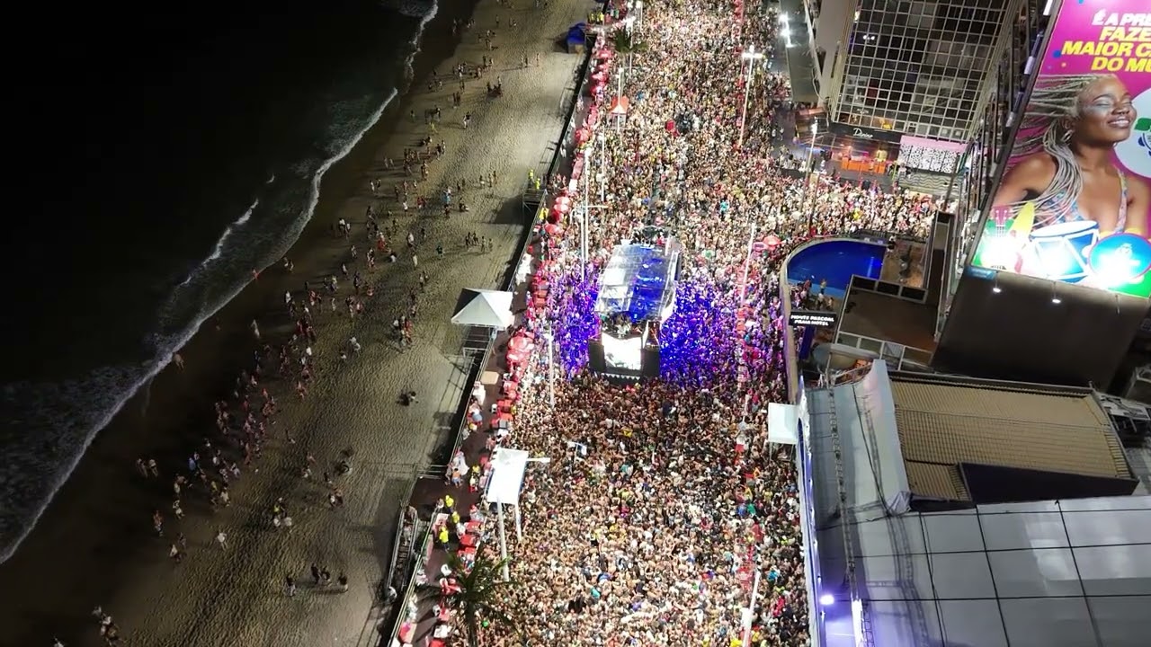 BaianaSystem no Furdunço 2026 com DJI Flip