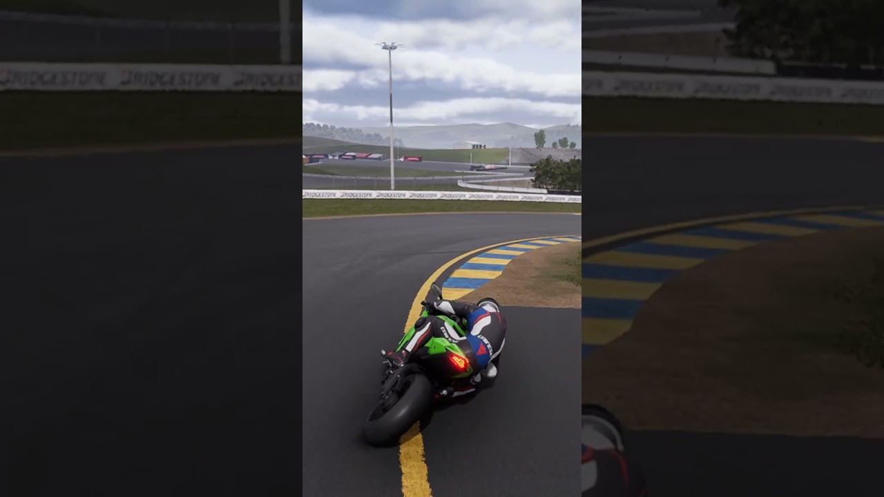 Kawasaki Ninja ZX-10R 2021 – Clean Overtake Line (3rd-Person POV)