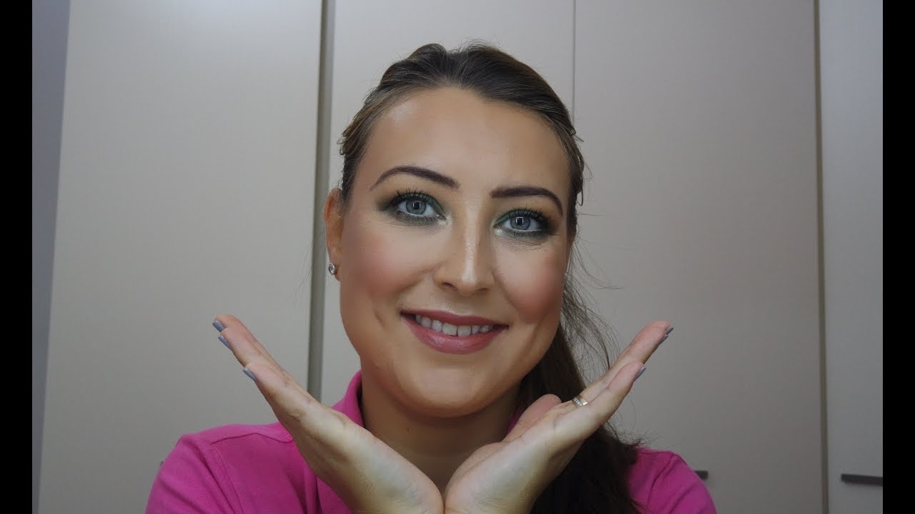 Yeşil Gözlere Yakışan En Güzel 11 Makyaj Yeşil Gözlere Yakışan En Güzel 11 Makyaj