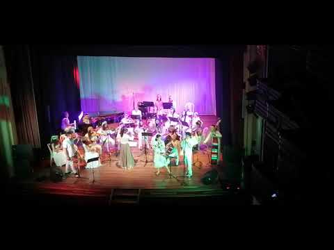 Pequeña Serenata Diurna