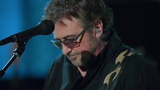 Blue Öyster Cult - &quot;True Confessions&quot; (Official Live Video)