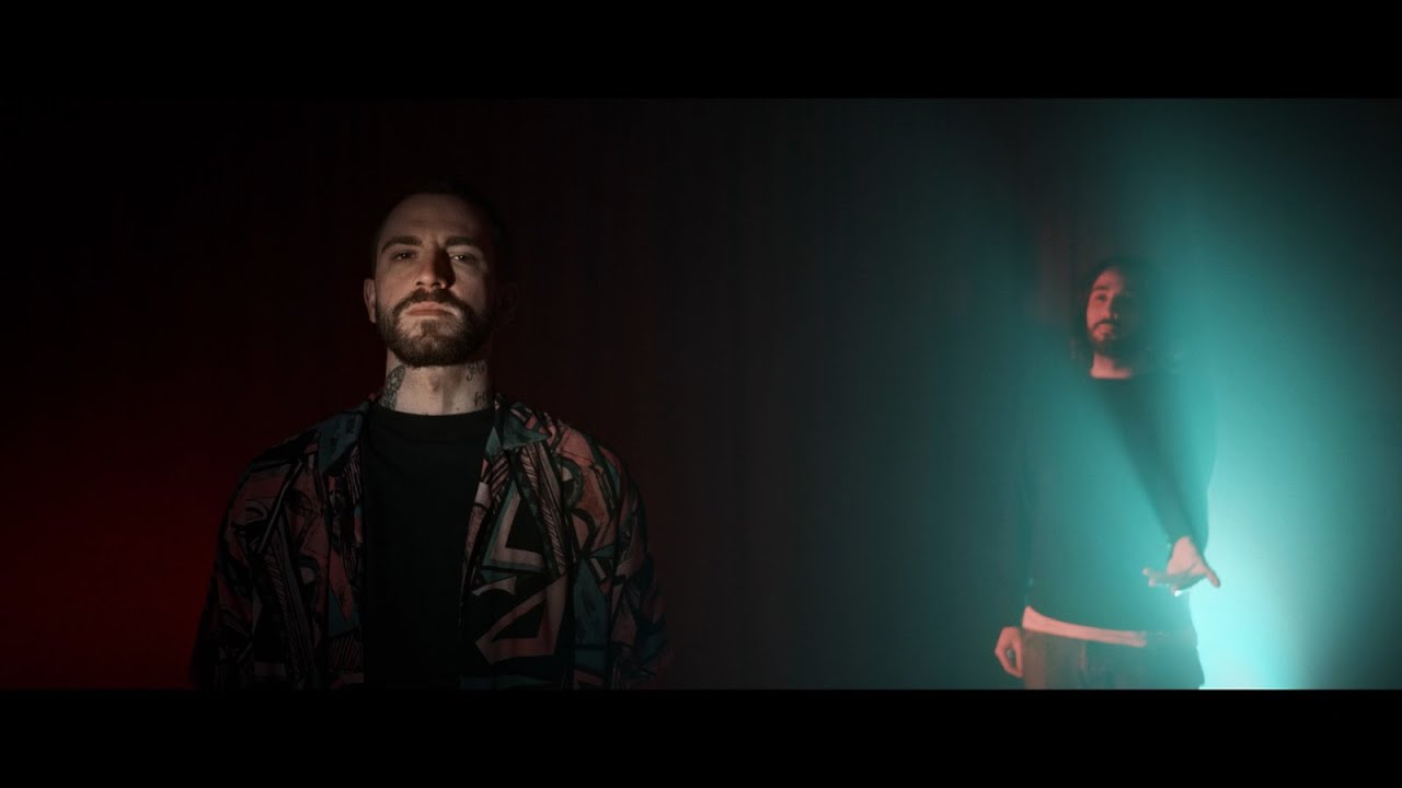 Obejrzyj Etimo - Avverte (Official Video) w YouTube Obejrzyj Etimo - Avverte (Official Video) w YouTube
