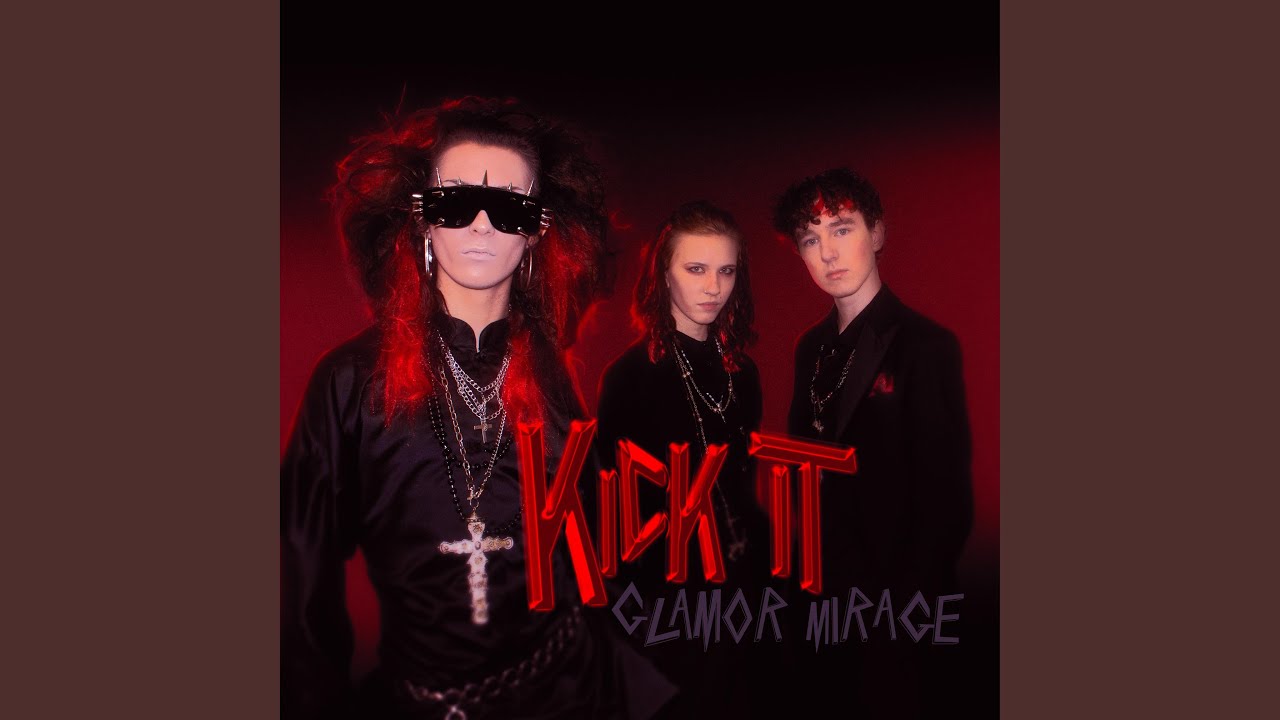 Kick It auf YouTube ansehen Kick It auf YouTube ansehen