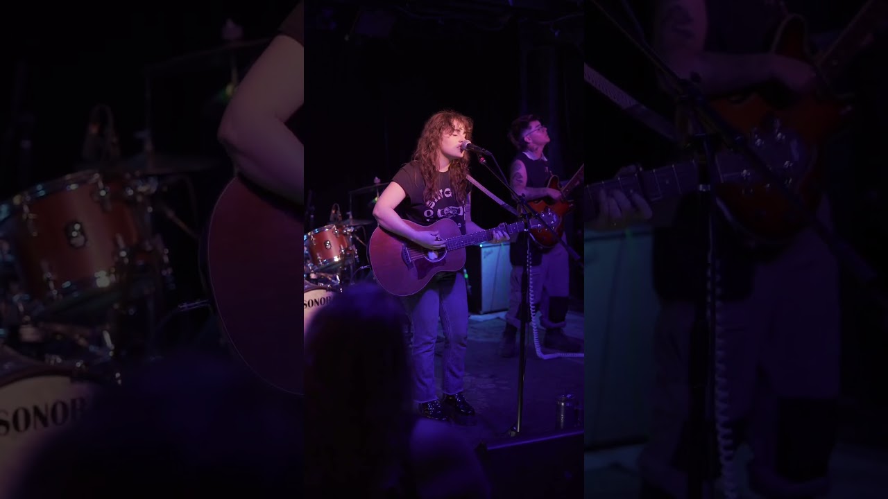 Obejrzyj james by chloe-beth live at the basement #singersongwriter #livemusic w YouTube Obejrzyj james by chloe-beth live at the basement #singersongwriter #livemusic w YouTube