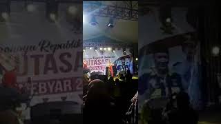 Tari tradisional Banyumas dalam rangka HUT RI yang ke 78 Tari tradisional Banyumas dalam rangka HUT RI yang ke 78