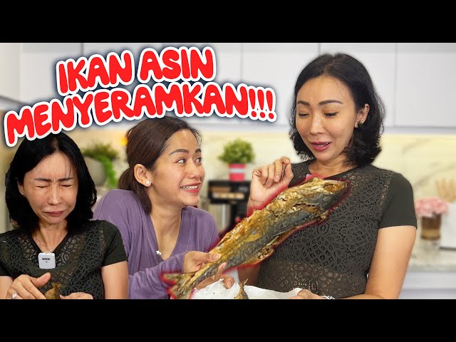 NYEKOKIN MAMANYA LIVY RENATA IKAN ASIN SEGEDE GABAN, LUCU DAN LUGU BANGET…!!! class=