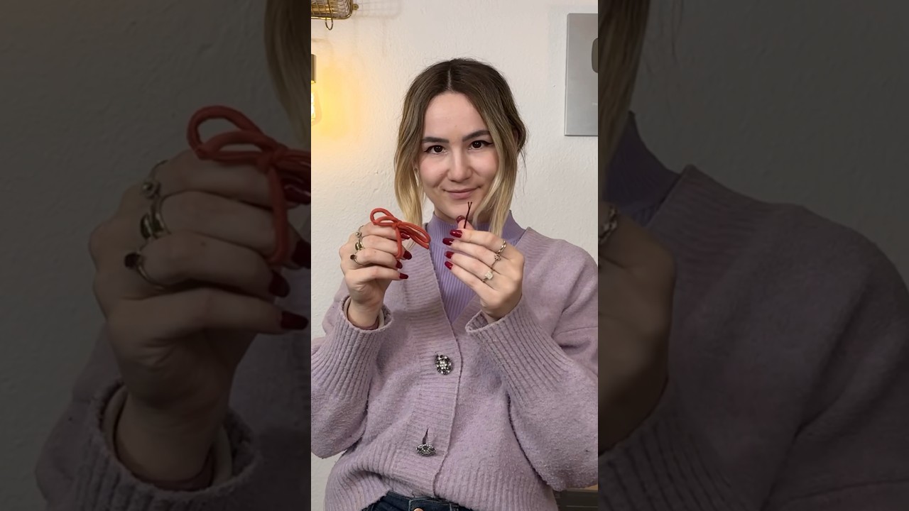 Easy spaghetti straps hack! In case you haven’t had enough ♥️♥️ 