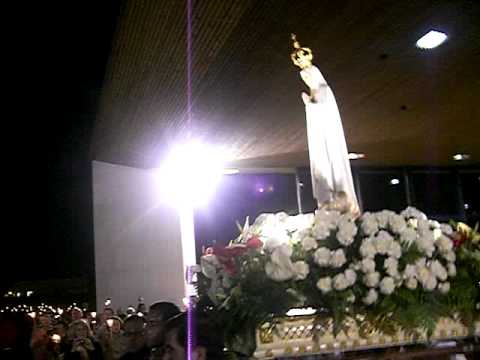 Nossa Senhora de Fátima.Procissão de velas(Portugal 2009)