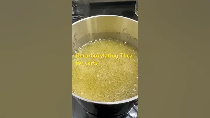 Decarbing the thca crystals for carts #diamonds #sauce #bho #cannabis #helpful