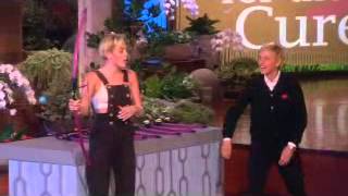 Miley Cyrus Aims For The Cure On Ellen Show
