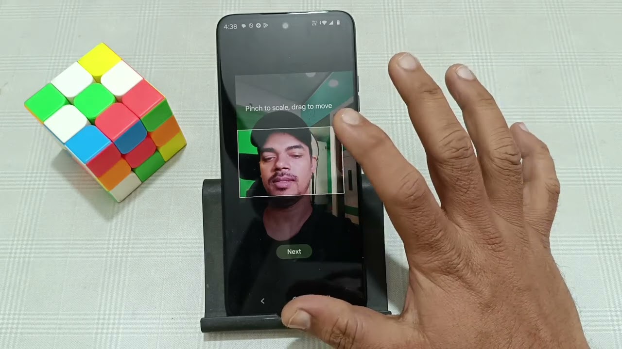 Moto edge 70 mein keyboard theme change kare