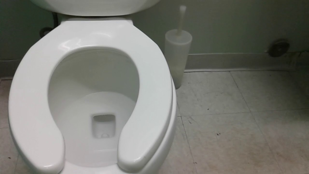 292. An Eljer Aquasaver Pressure Assist Toilet At Trek Bicycle YouTube