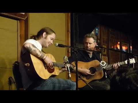 Bryan Sutton & Billy Strings "Tom Dooley"