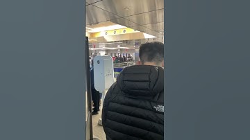 Clear vs TSA precheck vs regular security lines. Which do you use? #delta  #travel #airport