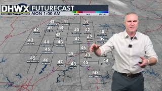 Saturday afternoon 11/15 fastcast. Weekend forecast and our next storm system.