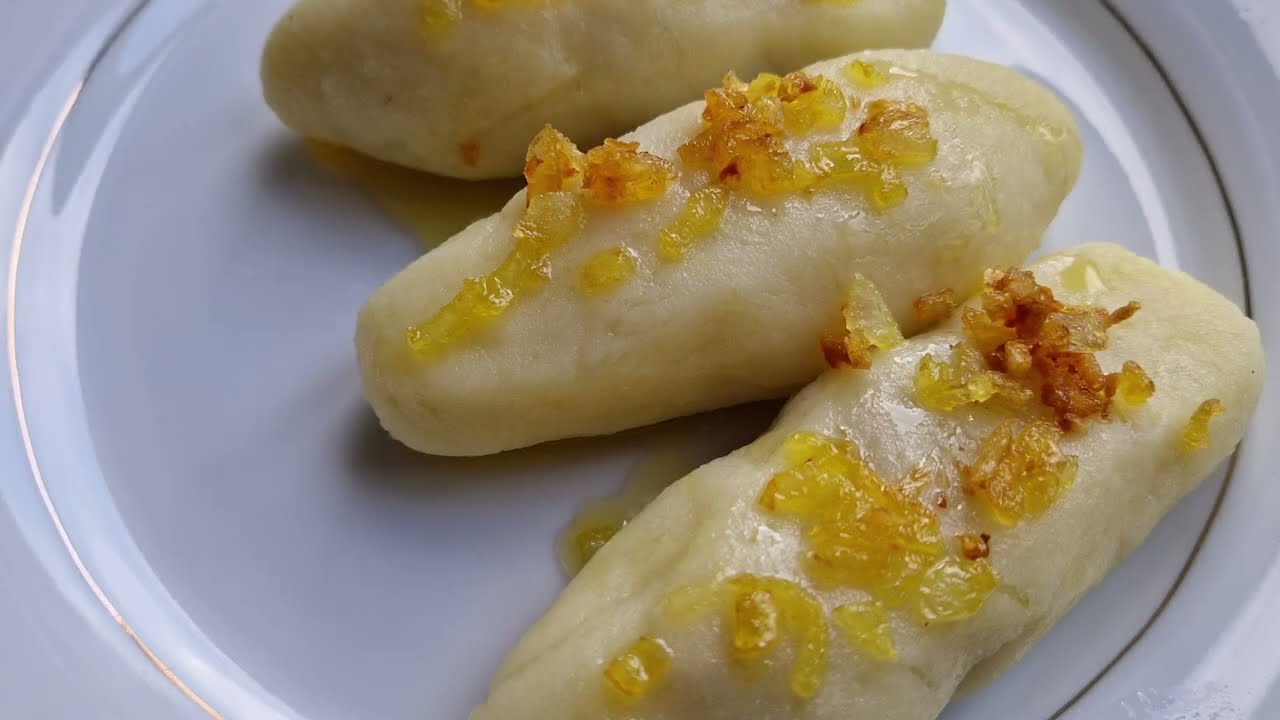 Kluski śląskie z mięsem 🍽️ – pyszne, miękkie i szybkie! (przepis krok po kroku) danie jak u babci