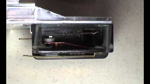 How a dryer flame sensor switch works